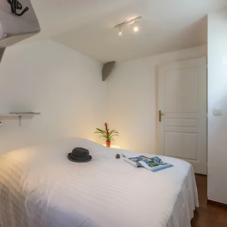 Eskualduna - Superb Duplex With Private Parking